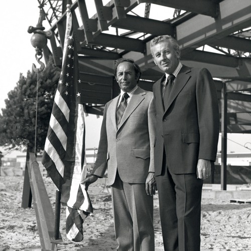 Amway Founders Rich DeVos and Jay Van Andel's Story