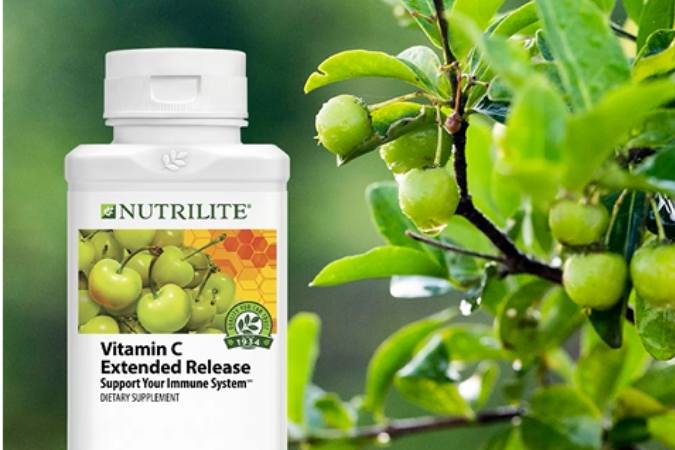 Nutrilite Vitamin C Extended Release bottle