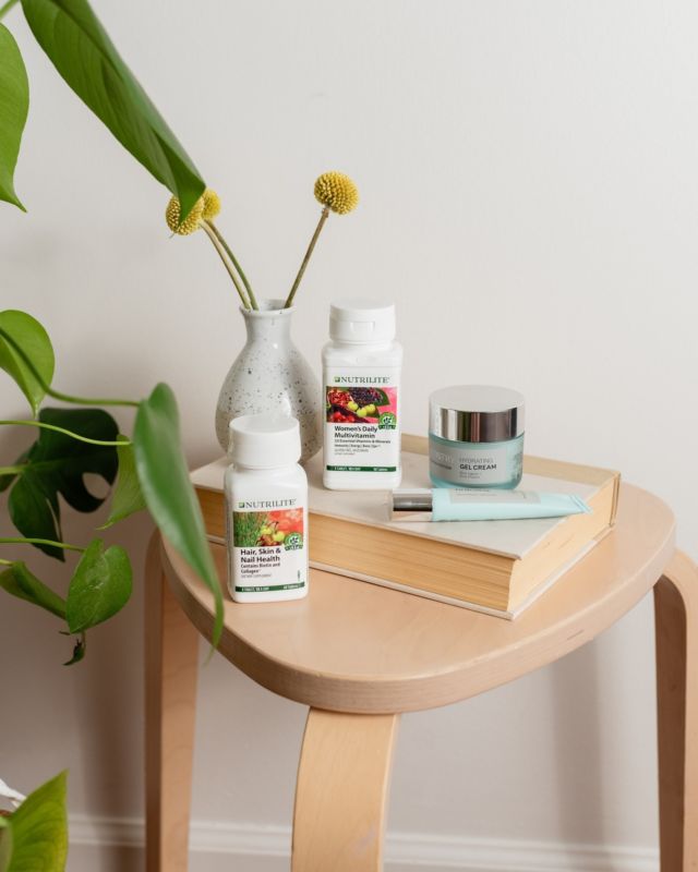 Rise and shine! 🌅 Which product comes first in your morning routine?

💅 #Nutrilite Hair, Skin & Nail Health
💪 #Nutrilite Multivitamins
💧 #Artistry Hydrating Gel Cream
👀 #Artistry Hydrating Eye Gel Cream

#AmwayLife #MorningRoutine