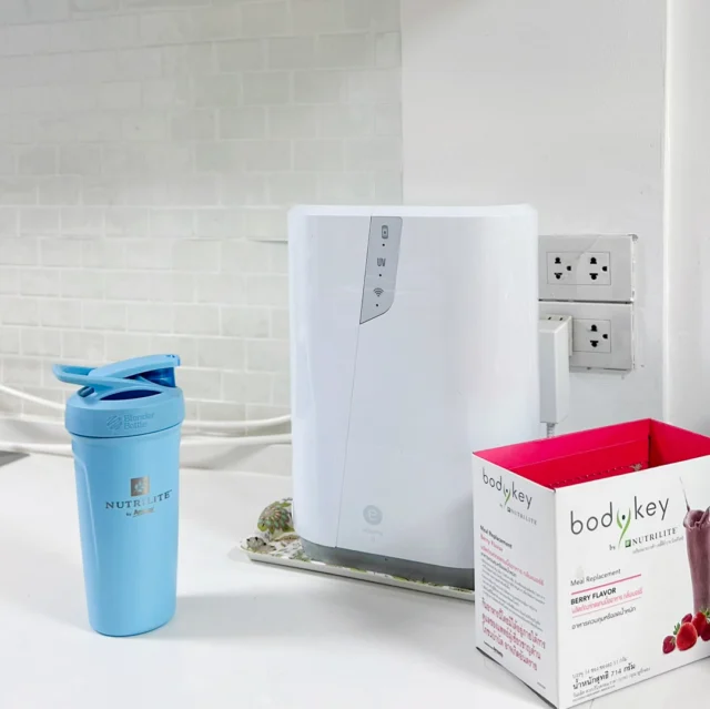 POV you know how to pair your favorite Amway brands: #Nutrilite 🤝 #eSpring

Tag us using your favorite Amway products so we can see your daily wellness routine! 
📸 Amway Business Owner @skinny.pear
#Amway #AmwayLife