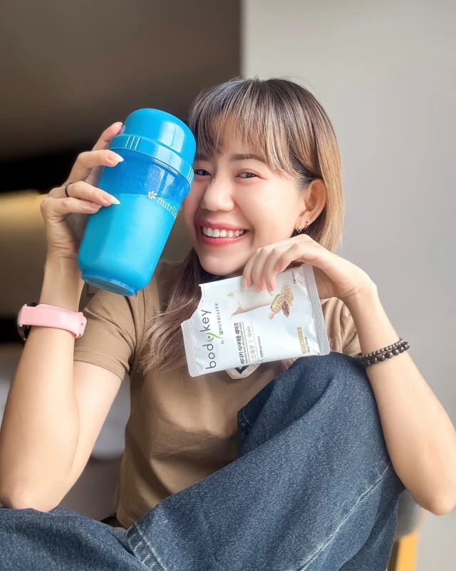 #BodyKeyByNutrilite is the perfect go-to for a complete, well-balanced meal designed to help you reach your nutrition goals effortlessly and deliciously 💪

Fuel smart with high-quality protein & flavors you’ll look forward to 💚
📸Amway Business Owner @kunyanunnn
#Amway #AmwayLife #Nutrilite