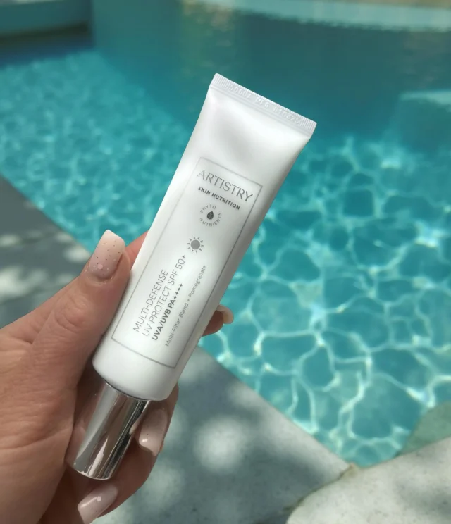 Your best friend for the summer months ☀️😎

#ArtistrySkinNutrition Multi-Defense UV Protect SPF 50+ gives the highest industry-standard sun protection (SPF50+/PA++++) along with blue light, infrared, pollution, and free radical protection too. Giving you the peace of mind to enjoy every pool day this year 

📸 Photo Credit: @myamwshop
#Artistry #Amway #AmwayLife