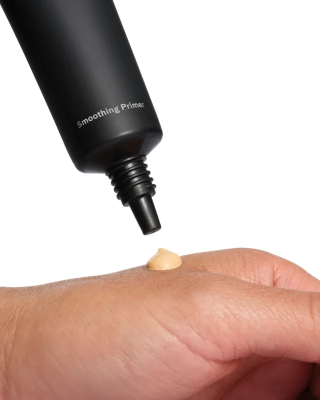 Make room in your makeup bag – new Artistry color products to perfect, glow and define your beauty are coming soon! ✨

Comment below with your product predictions 👇
#Artistry #Amway #AmwayLife