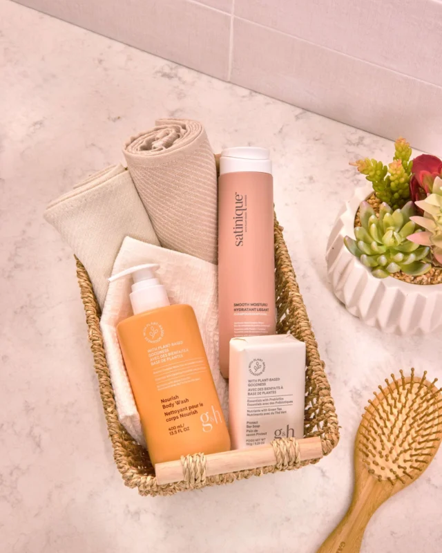 Hair that shines, skin that's hydrated 🙌

Satinique Moisture Shampoo hydrates dry strands for smooth, silky results while g&h Nourish Body Wash gently cleanses while locking in long-lasting moisture. Both featuring plant- derived ingredients and g&h clean formulas you can feel good about 🌱

Feel good in your body, every day 😌
#Amway #AmwayLife
