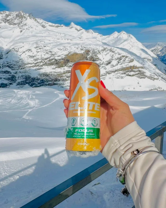 Now that's one way to keep your #PositiveEnergy cold 🥶

XS Elite Focus is powered by 50mg of Rhodiola, Vitamin C, B vitamins, added electrolytes, natural caffeine, and sweetened with stevia for crash-free energy 😮

Reach out to your local market to learn more about if XS Elite Focus is available in your corner of the 🌎
📸 Photo Credit: @ara_pureco
#Amway #AmwayLife #XSNation