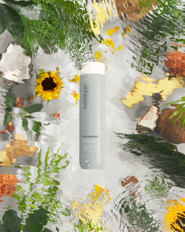 Put scalp irritation to rest 🤍​

#Satinque Anti-Dandruff uses plant-based goodness featuring NutriCert-sourced Ginger to relieve scalp itchiness and irritation. Additional ingredients (Sunflower Seed Complex, plant derived protein, and more) offer nurturing benefits to help to effectively clean, repair, and soften hair 😌

Gentle enough for everyday use for all scalp and hair types!​
#Amway #AmwayLife