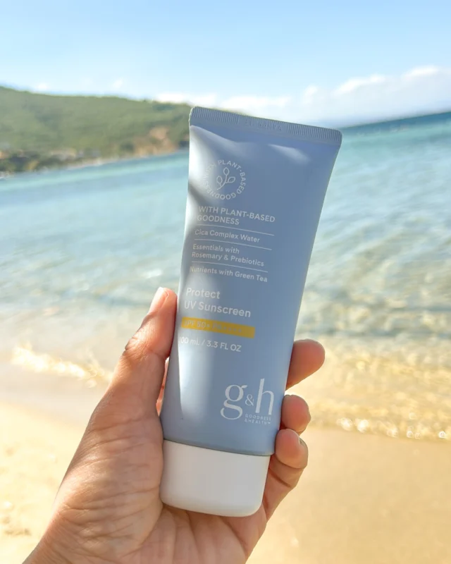 Clear skies on the horizon? ☀️ Trust g&h Protect Body Lotion to help protect you from UVA and UVB rays 🙌

🚫 Non-greasy
🔬 Dermatologist tested
🌱 Enriched with plant-based ingredients

Do you know what g&h stands for? 🤔👇
📸 Amway Business Owner @gulaylaamway
#gandh #Amway #AmwayLife